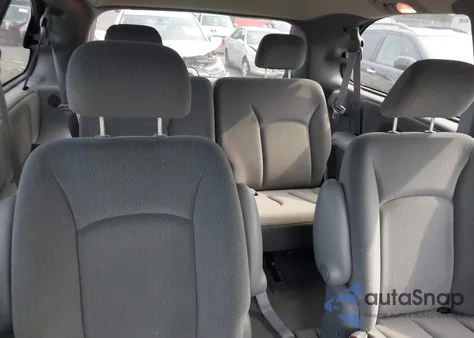 2004 Dodge Grand Caravan Sxt from USA, damaged, VIN 2D4GP44L84R542452